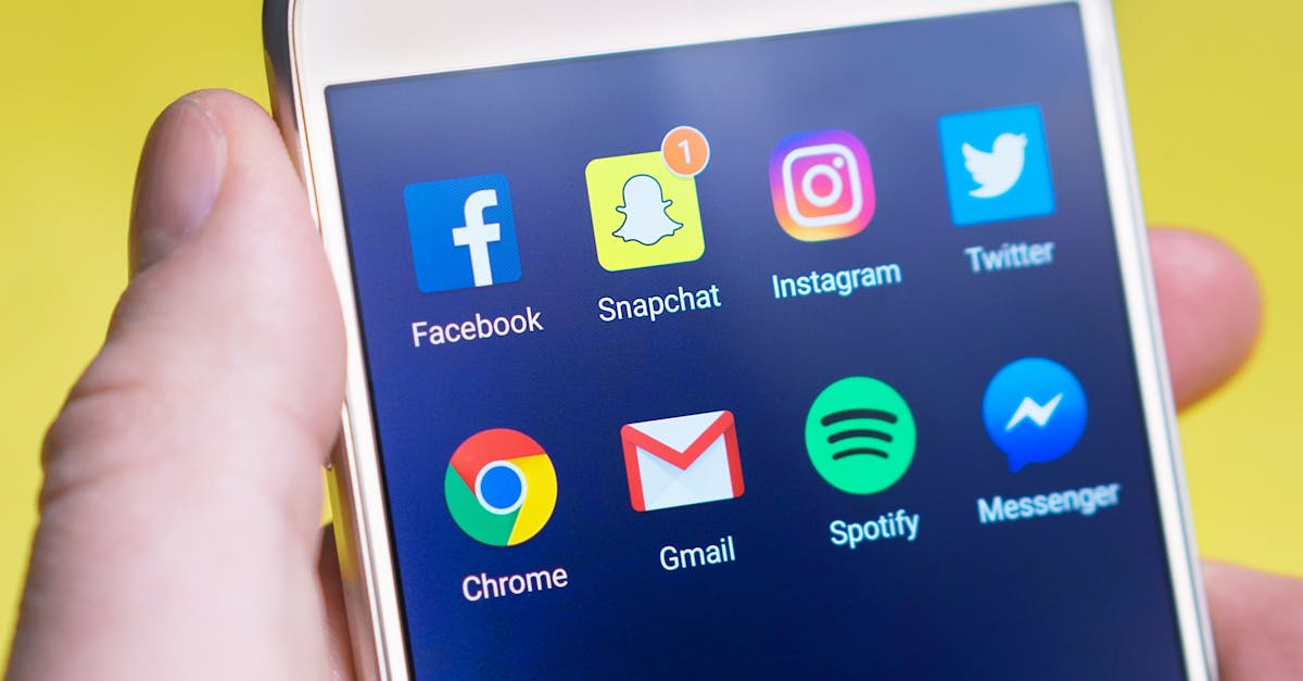 découvrez l'univers dynamique des réseaux sociaux : tendances, stratégies et conseils pour optimiser votre présence en ligne et engager votre audience efficacement.