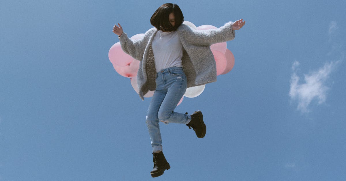 découvrez notre sélection de bottes noires tendance pour femme et homme : élégantes, confortables et parfaites pour toutes les occasions. trouvez le modèle idéal pour compléter votre style !