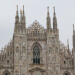 découvrez l'architecture gothique : ses caractéristiques emblématiques, son histoire fascinante et les plus célèbres cathédrales françaises bâties entre le xiie et le xvie siècle.