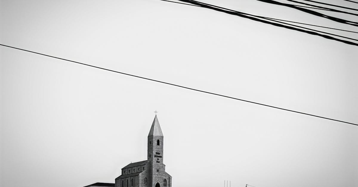 découvrez le style gothique, un univers fascinant mêlant architecture majestueuse, mode sombre et influences artistiques uniques. plongez dans l’histoire et les caractéristiques de ce courant emblématique.