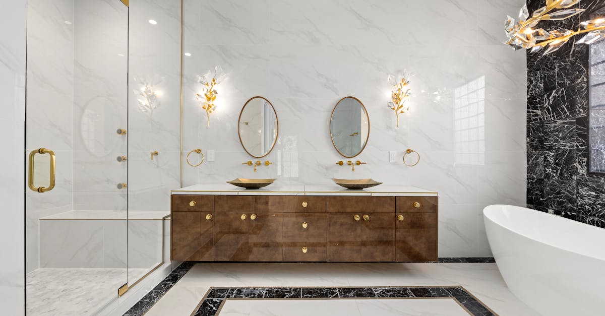découvrez notre collection fascinante de miroirs, alliant design moderne et fonctionnalité. parfaits pour embellir votre intérieur, nos miroirs reflètent votre style tout en agrandissant visuellement vos espaces. trouvez le miroir idéal pour chaque pièce de votre maison.