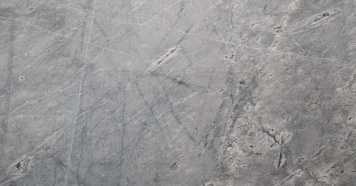 découvrez tout sur les textures : définitions, types, utilisations en design, mode, art et décoration. explorez comment les textures enrichissent l’expérience visuelle et tactile.